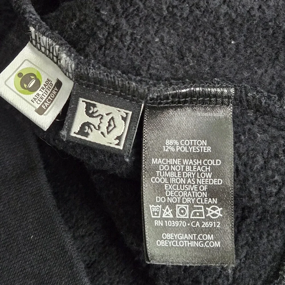 OBEY Men Sweatshirt M Black Chest Text Embroidery Colorblock Fleece 1/4 Zip Logo
